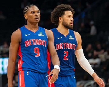 九游电竞平台-鹈鹕vs活塞前瞻：鹈鹕近期状态低迷，活塞力争4连胜